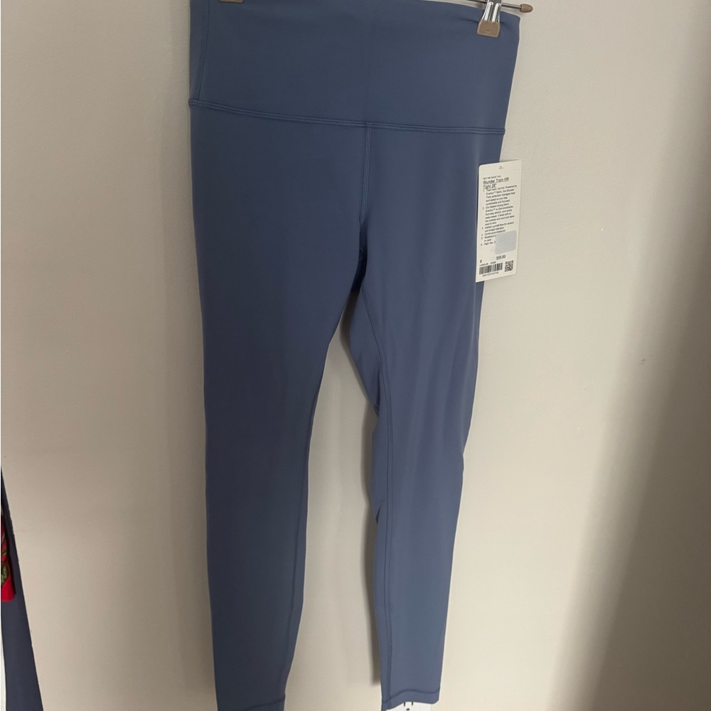 Lululemon Blue wunder train Leggings 28”